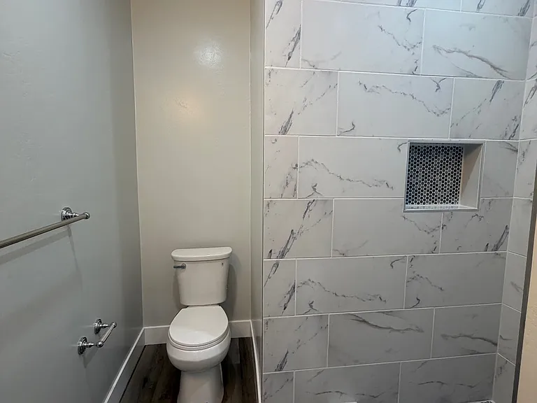 2171 Logan Ave #12 — Photo 7