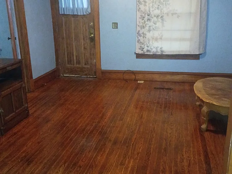 604 S Glenwood Ave — Photo 3