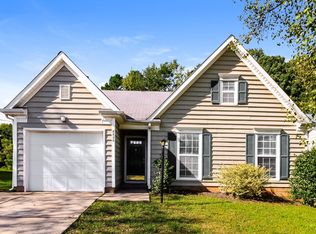8626 Galena View Dr, Charlotte, NC 28269