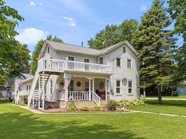 221 Castle St, Sandwich, IL 60548