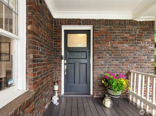 10124 3rd Avenue NW, Seattle, WA 98177