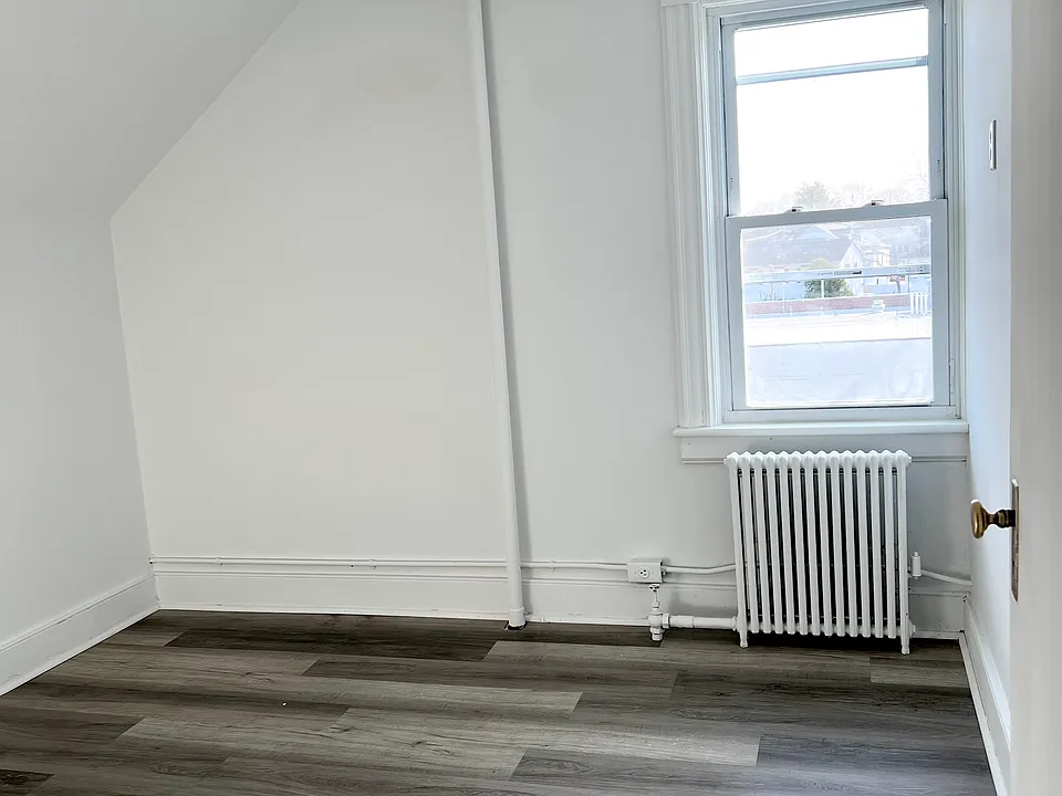 Bedroom #1