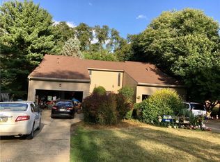 3955 & 3957 Cox Rd, Barberton, OH 44203