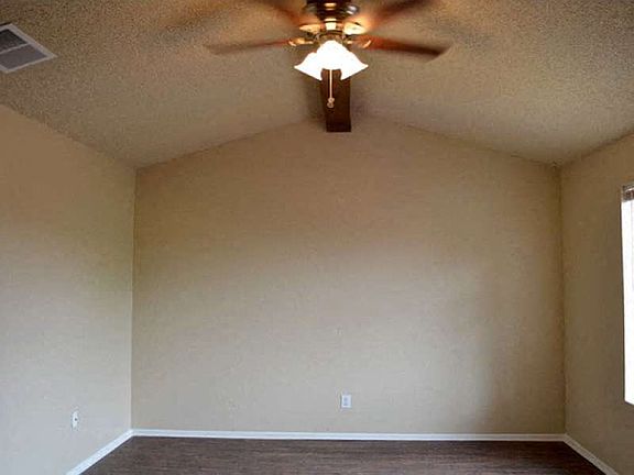 3rd image of 535 W Hutchins Pl #1004