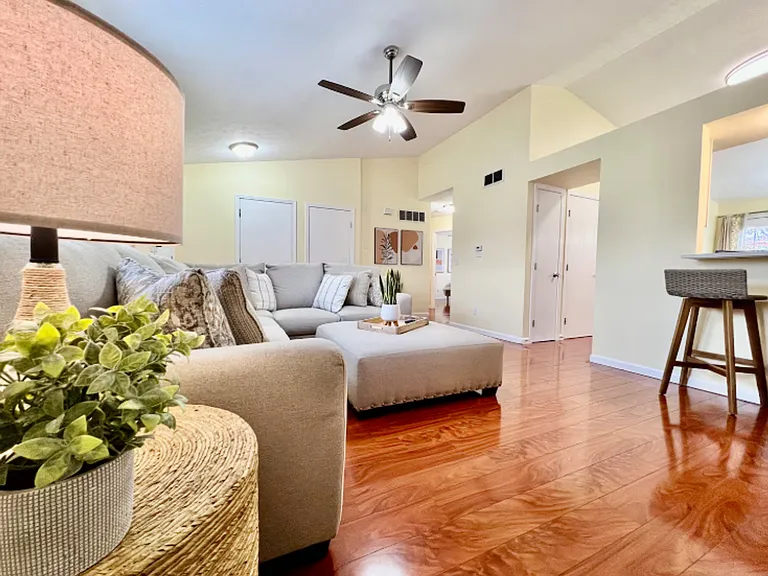 4982 Rialto Ridge Dr — Photo 5