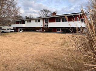 42 Millstone Rd, Waterford, CT 06385