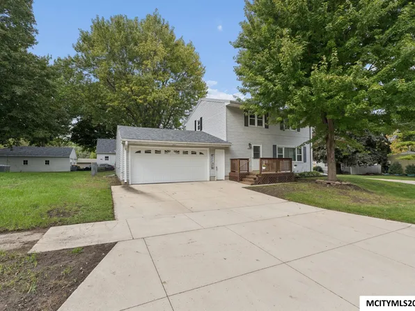 1304 S Virginia Ave, Mason City, IA 50401