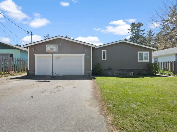 1255 Murphy Ave, Crescent City, CA 95531