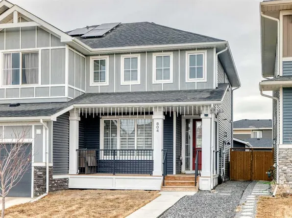 804 S Lawthorn Way SE, Airdrie, AB T4A 3M9