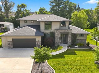 15125 Harrison Lake Cv, Fort Wayne, IN 46814