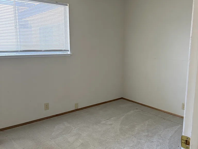 25 Lewis Ave #4 — Photo 9