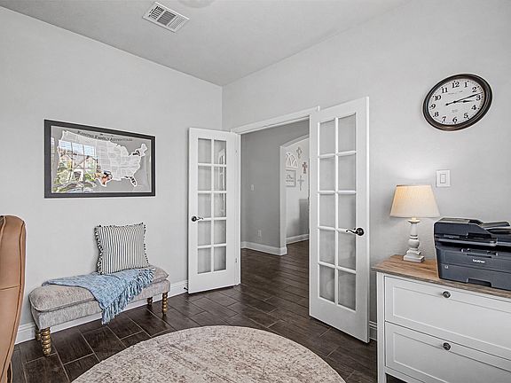 3rd image of 1025 Whitetail Ct