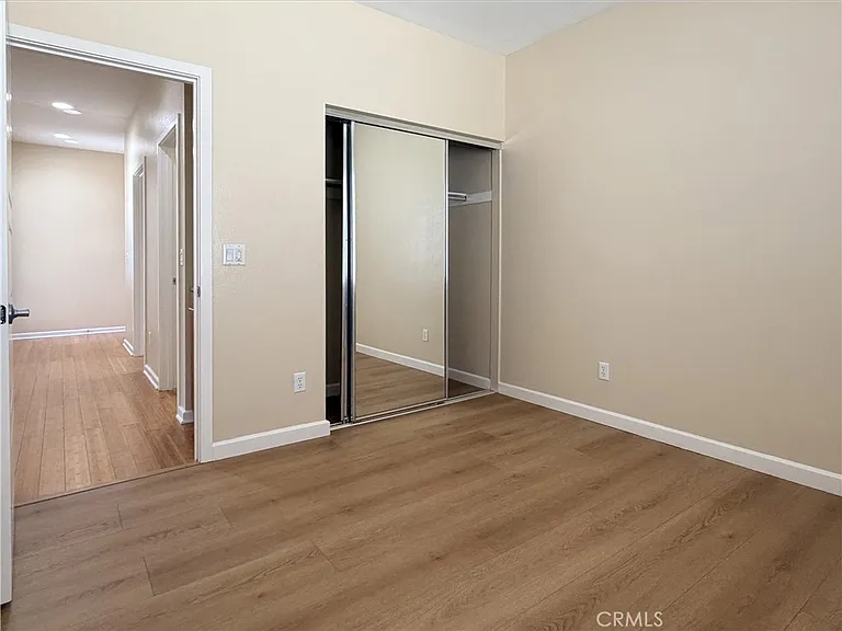 7111 Sheffield St — Photo 15