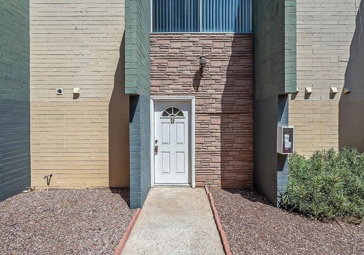 2 bedroom 1.5 bathroom in the heart of Phoenix — Photo 2