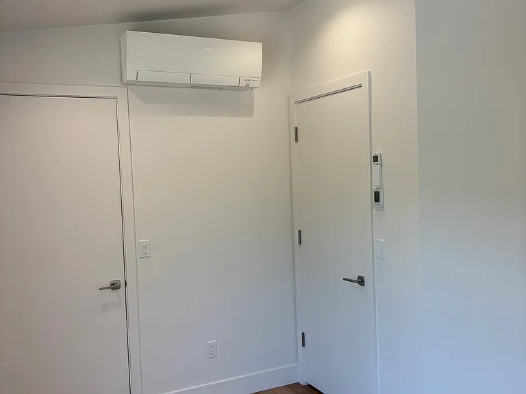 60 Anderson Dr #A — Photo 31