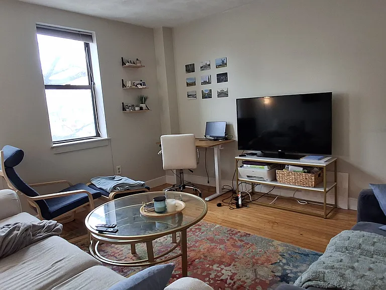 110 Riverway #4 — Photo 12