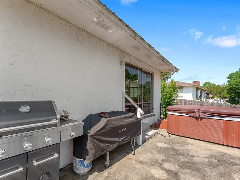 2nd back patio
