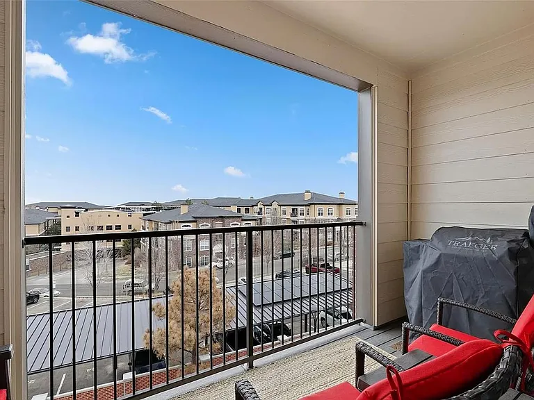14351 E Tennessee Ave #301 — Photo 19