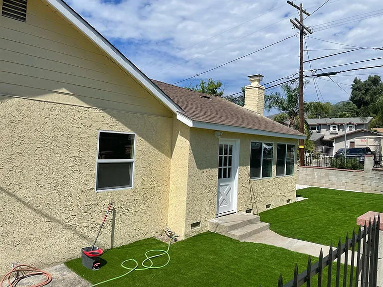 7518 Kyle St — Photo 1