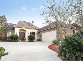 8647 Glenfield Dr, Baton Rouge, LA 70809