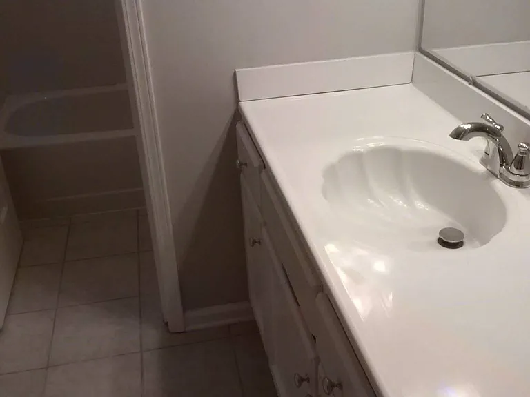 4111 Pine Heights Dr NE — Photo 9