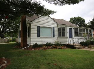 2039 Wilcox Rd, Rockford, IL 61108