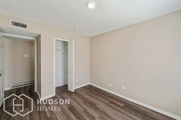 8609 Kensington Dr — Photo 23