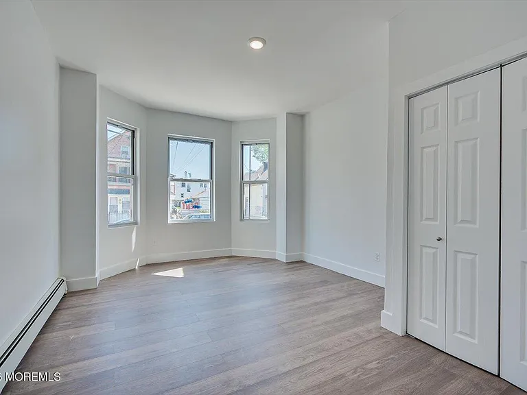 520 E Jersey St #B — Photo 8
