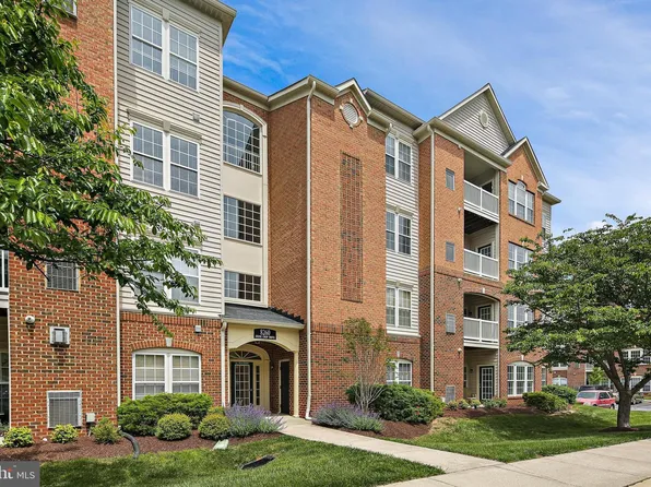 8260 Stone Crop Dr Unit B, Ellicott City, MD 21043