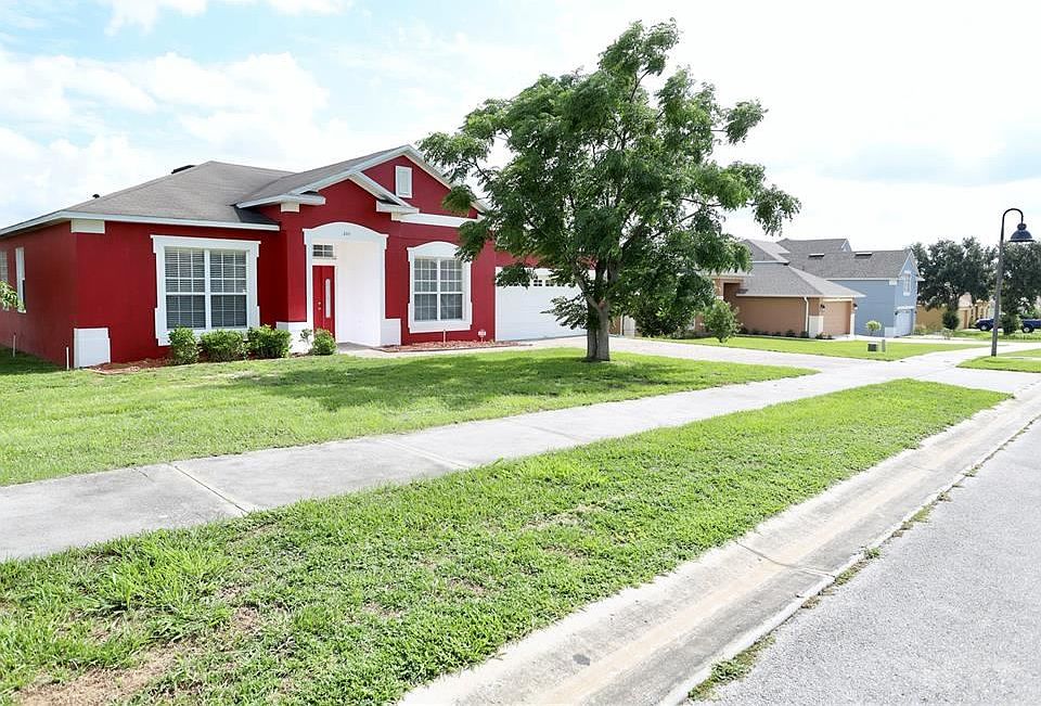 1st image of 200 Brookshire Dr