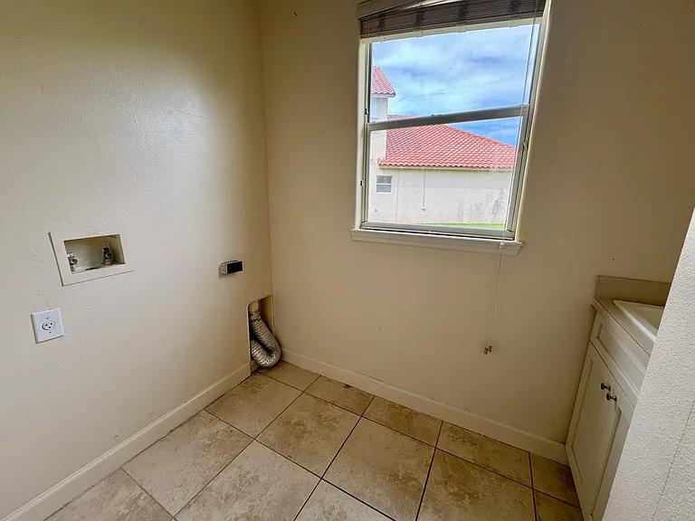 1657 Whitney Isles Dr — Photo 20