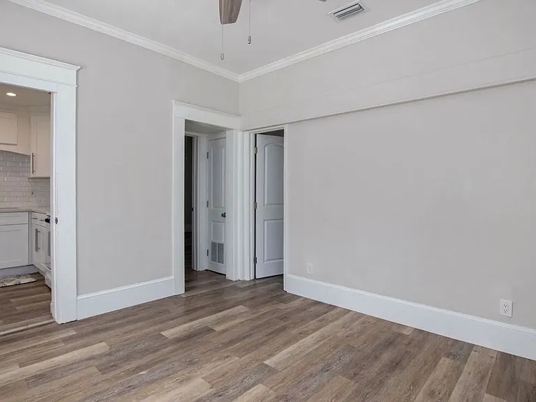 2404 W Fig St #B — Photo 10