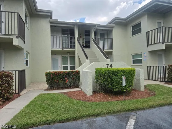 7400 College Pkwy APT 74D, Fort Myers, FL 33907
