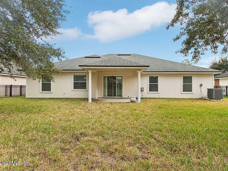 14018 Fish Eagle Dr E — Photo 35