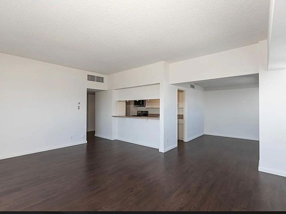 4th image of 661 Irolo St #776