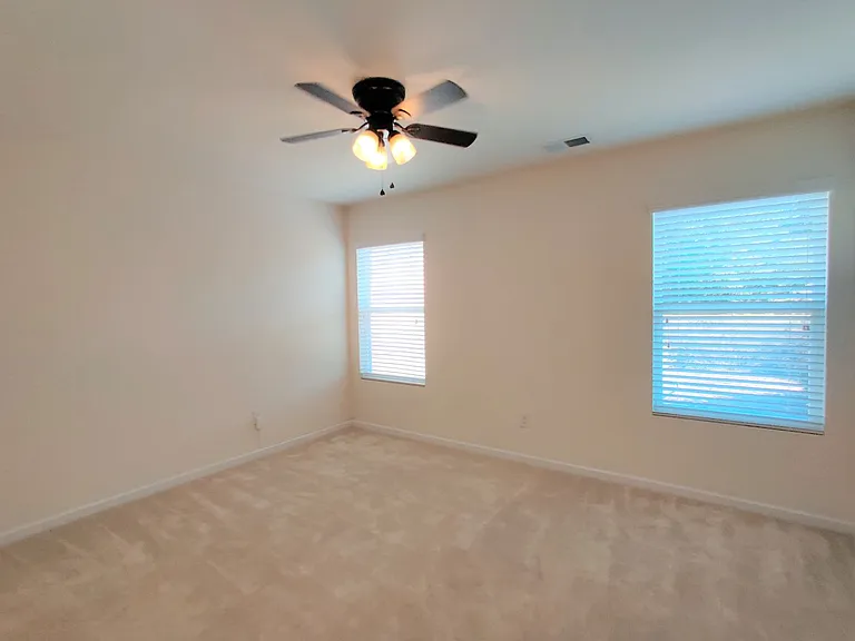 13423 Savannah Point Dr — Photo 23