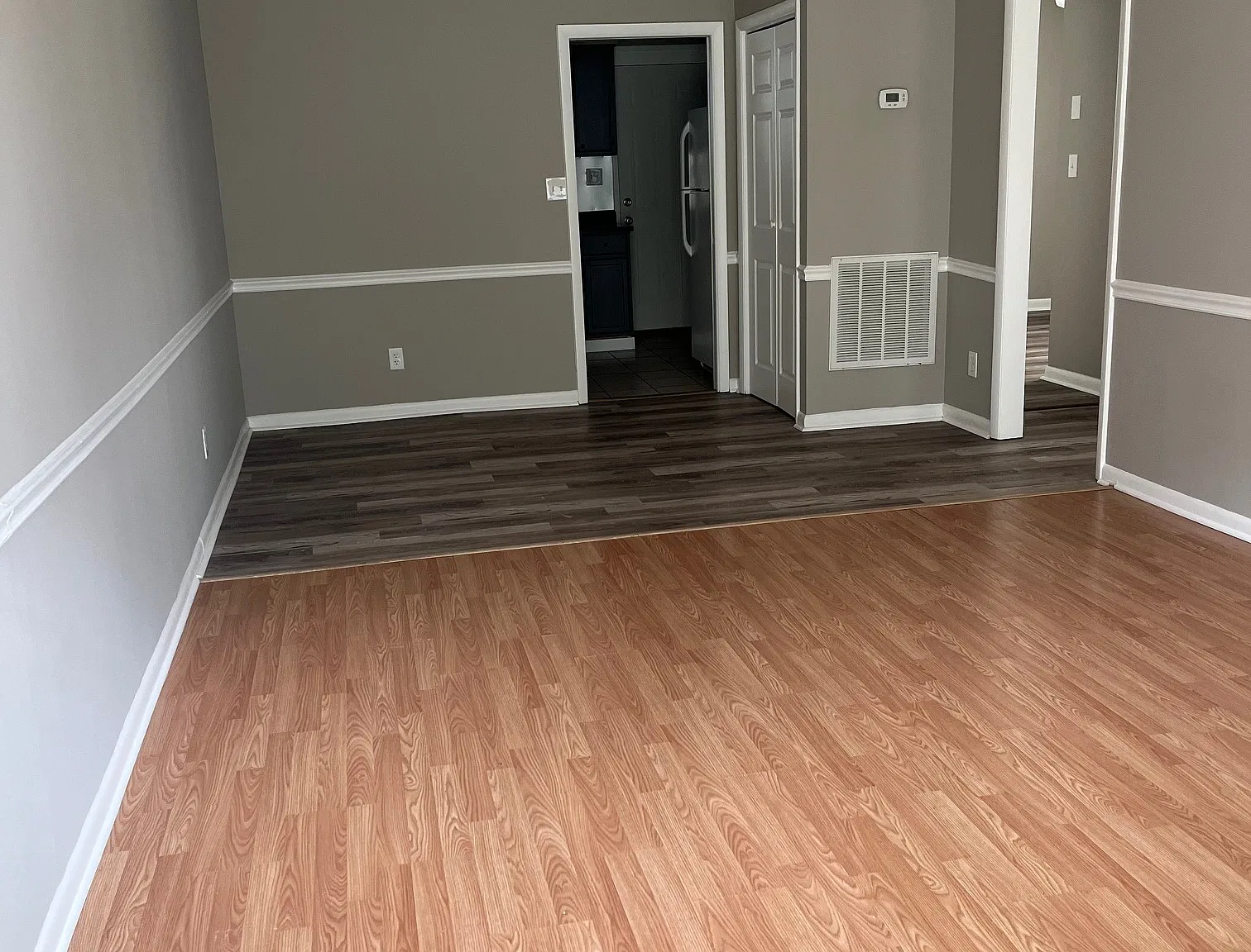 212 W Moore St — Photo 4
