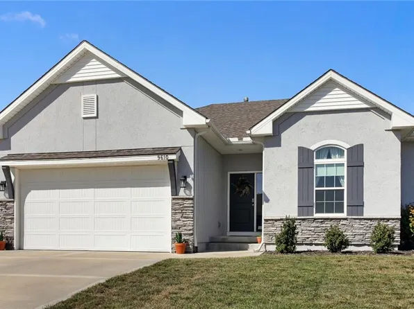 9610 N Lenox Pl, Kansas City, MO 64154