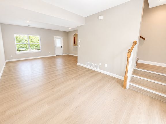 5th image of 1857 N Orie Dr