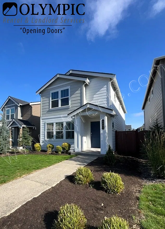 Low Maintenance 3 Bdrm, 2 Bath Lacey Home in Bradley Park neighborhood — Photo 1