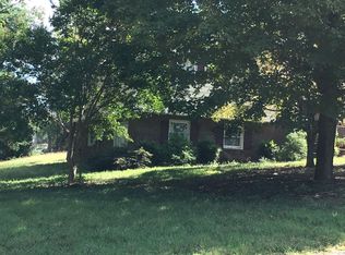 155 Northwood Cir, Taylorsville, NC 28681