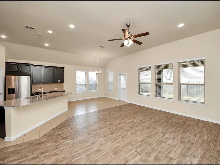 18923 Pine Harvest Ln — Photo 8