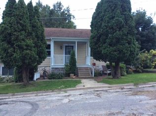326 Madison St, Mineral Point, WI 53565