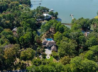 3869 Old Shell Rd, Virginia Beach, VA 23452