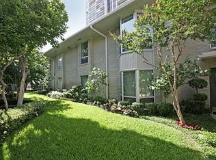 6333 Diamond Head Cir APT D, Dallas, TX 75225