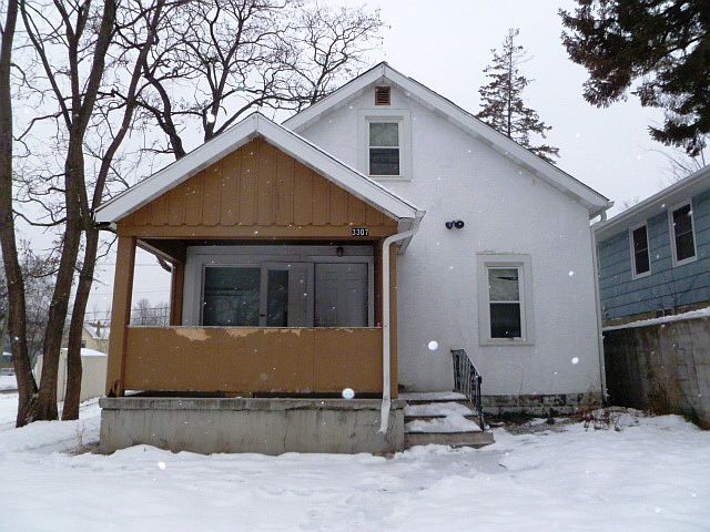 1st image of 3307 Girard Ave N