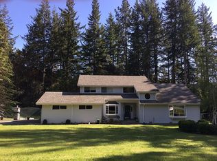 125 Sunkist Ln, Crescent City, CA 95531