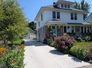 1303 Lakeshore Dr, Muskegon, MI 49441
