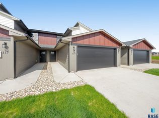 119 N Summit St, Tea, SD 57064