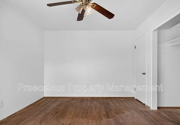 626 Brightwood Ave — Photo 10